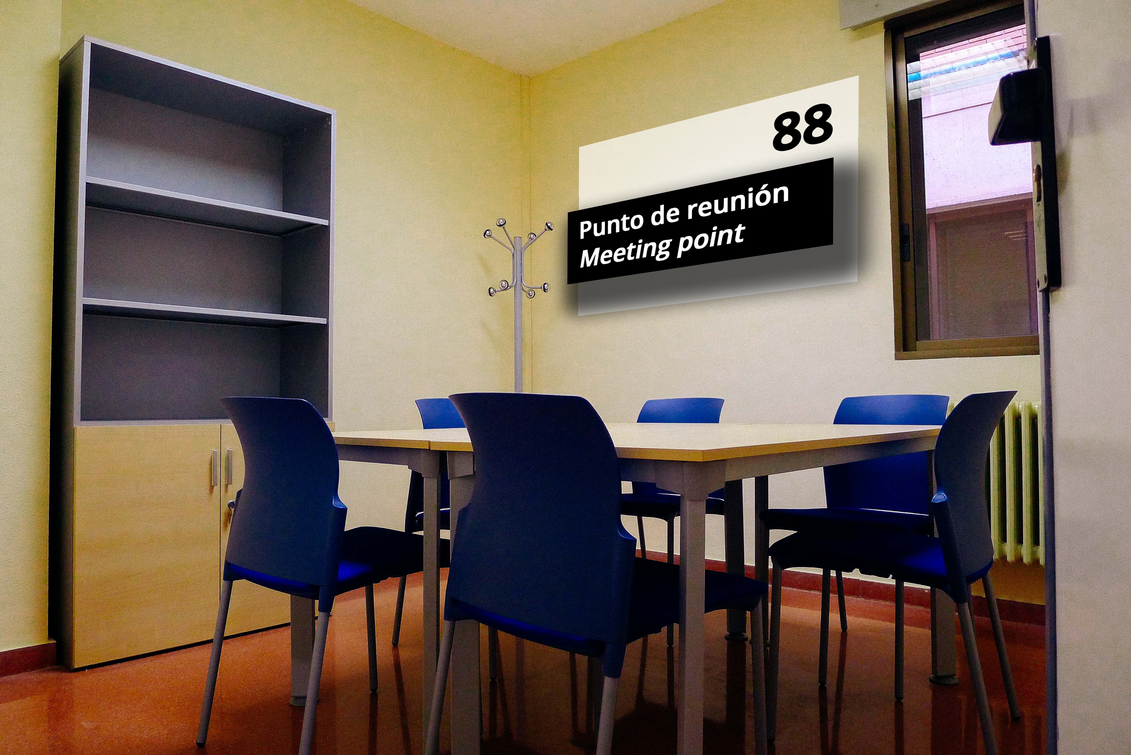 Meeting point / Punto de encuentro Meeting point / Punto de encuentro